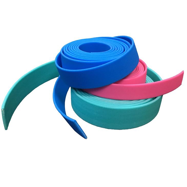 Webbing de nylon revestido do plástico quente da venda para o uso múltiplo